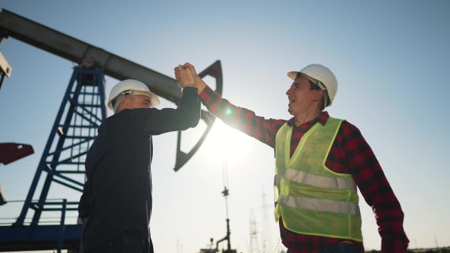 Texas Upstream Employment Slips in March, TIPRO Says