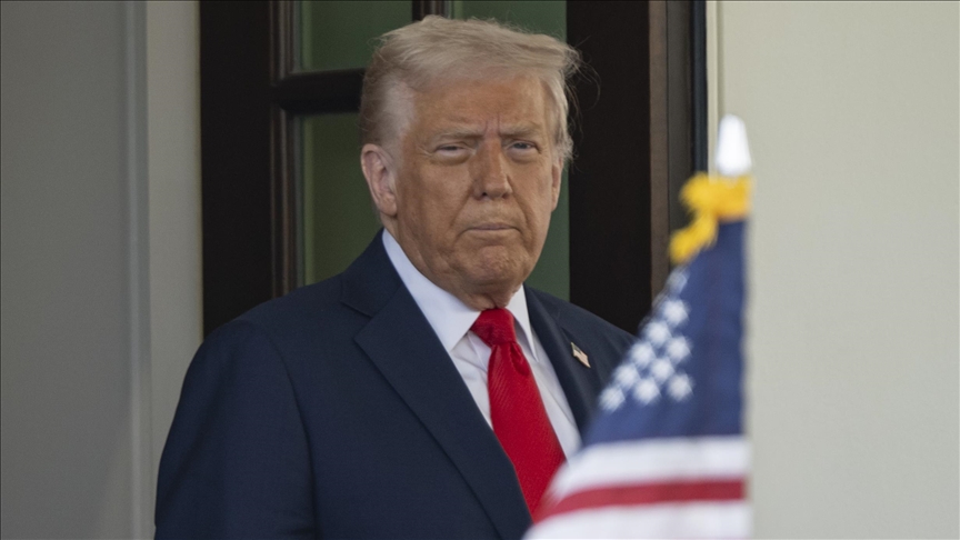 Trump says Ukraine's refusal to cede Crimea to Russia is 'very harmful' to peace talks