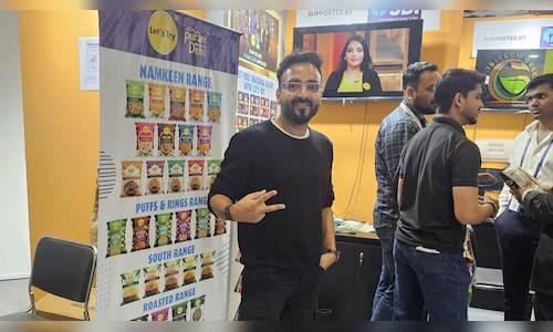 From cleaning tables for ₹20 per hour to building a ₹120 crore snack empire: This Delhi entrepreneur's story