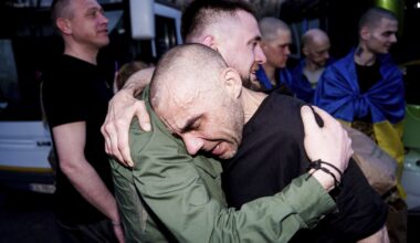 Russia, Ukraine swap hundreds of prisoners in war's largest exchange