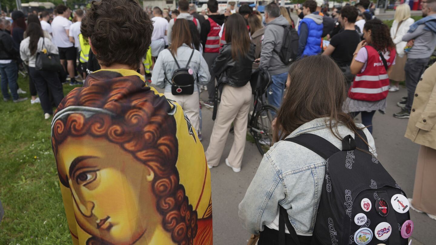 After cycling to France, Serbia's protesting students run to Brussels to stir EU attention
