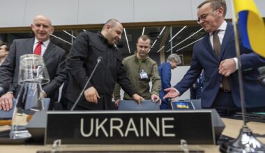 European countries vow billions in military support for Ukraine as US envoy meets Putin