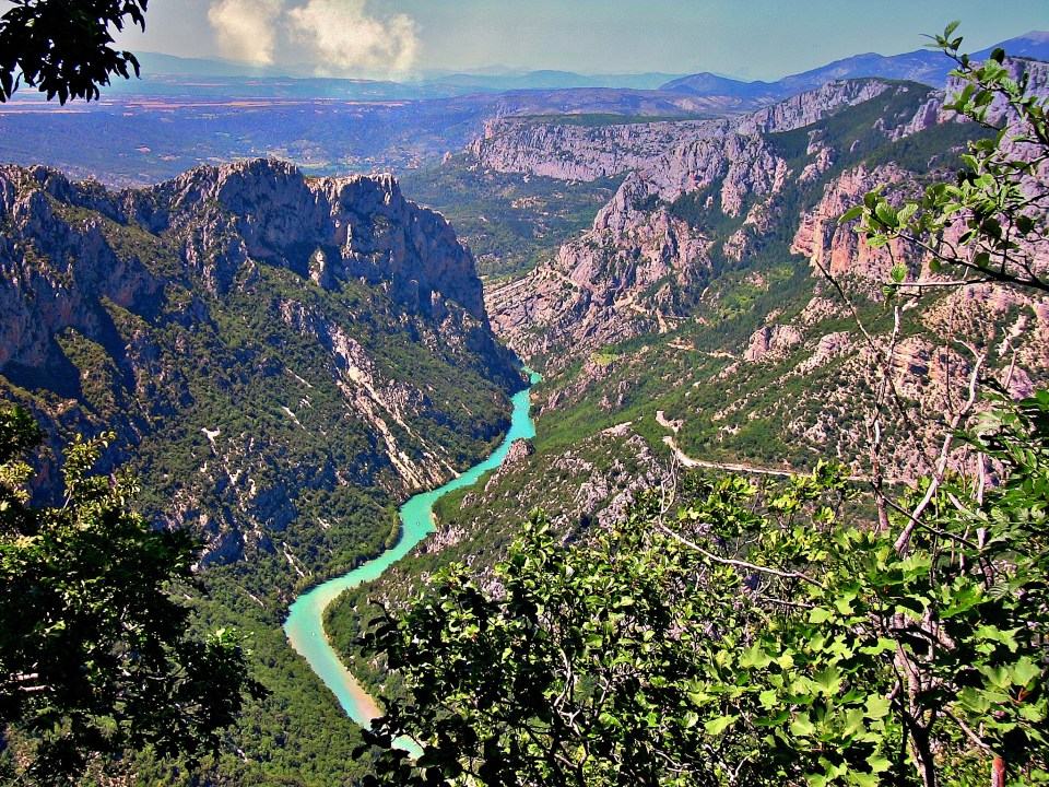 View of the Verdon River in a gorge.