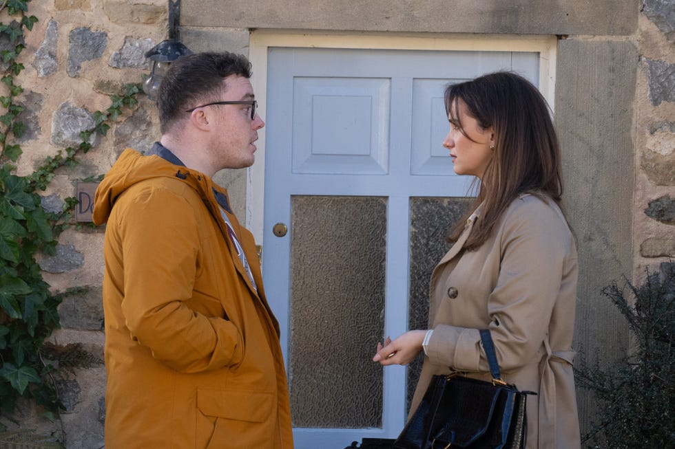 vinny dingle and gabby thomas in emmerdale