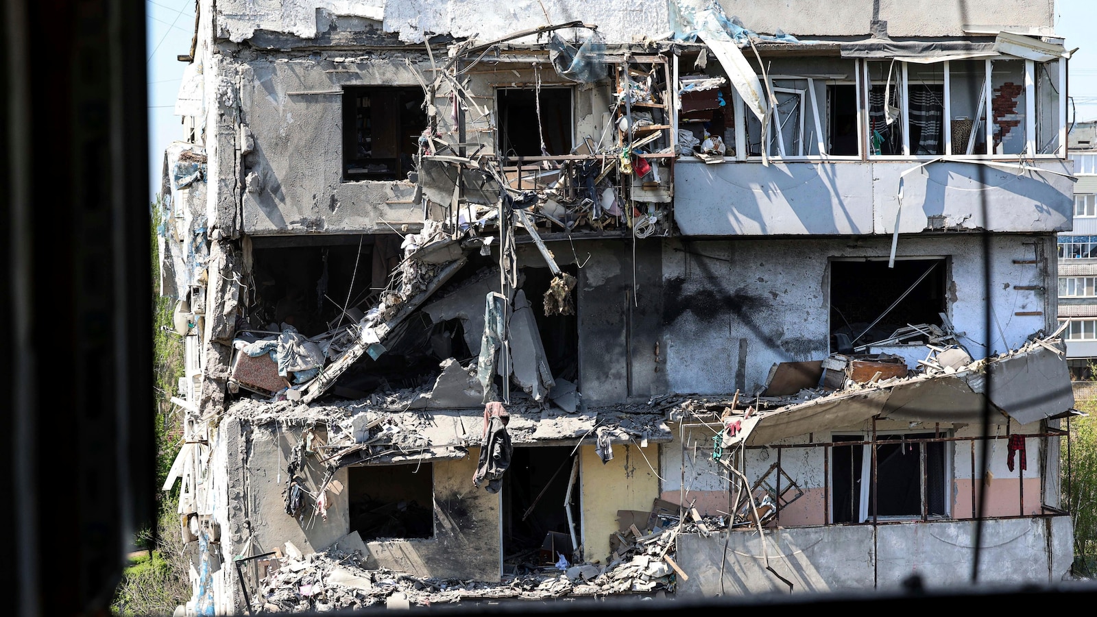 Russian drones batter Ukraine's Odesa as peace talks come to a crux