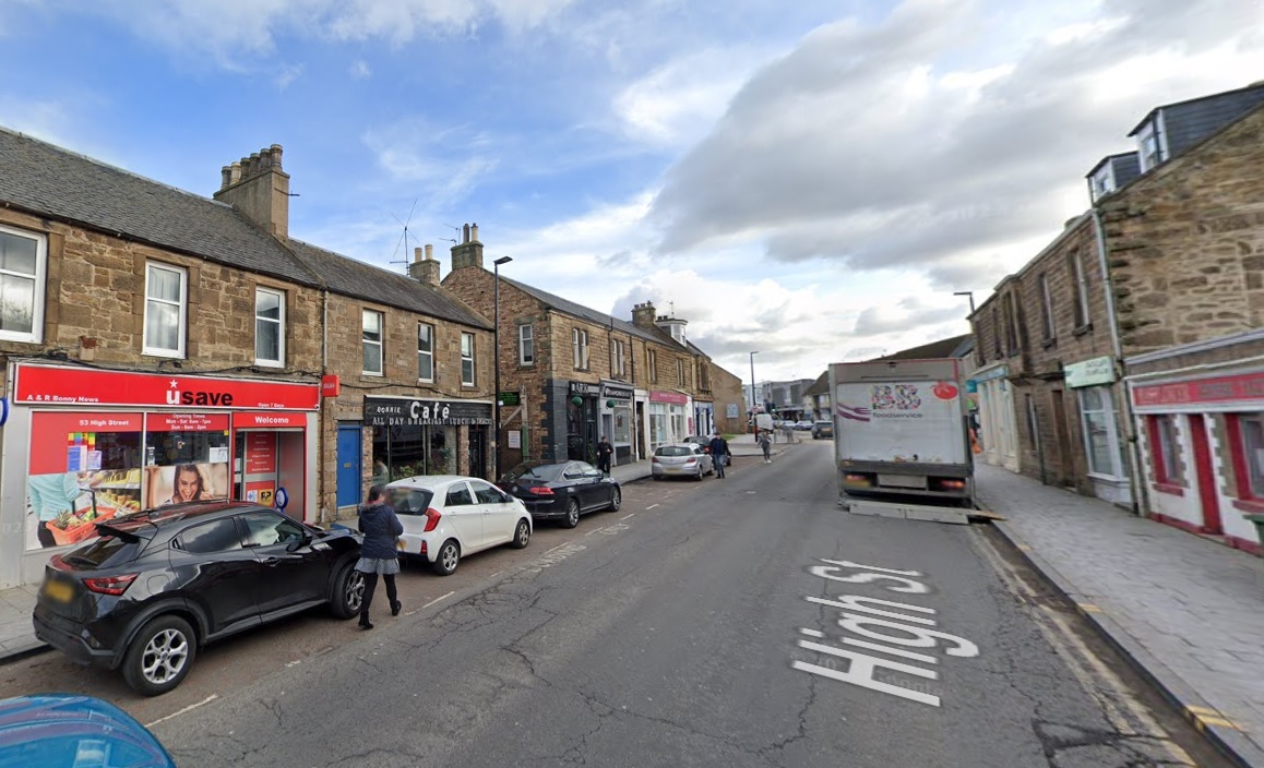 Planners overruled in Bonnyrigg dormer window row