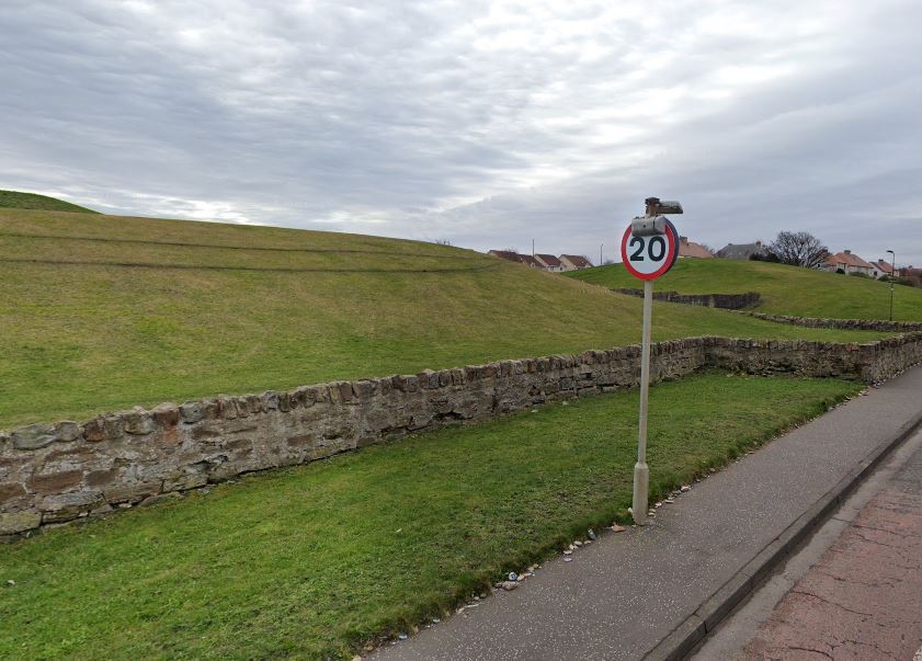 20mph zones across Midlothian towns could put children at risk objectors claim