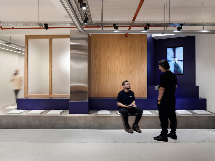 Remy Global Office Interior  / KAT73 - Interior Photography