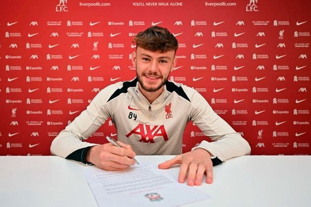 Liverpool's Conor Bradley signs new contract