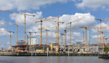 Germany: Three construction workers fall to their death
