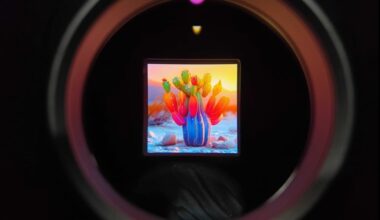 Samsung Shows Off OLED Tech for Virtual Reality at 5,000 Pixels Per Inch