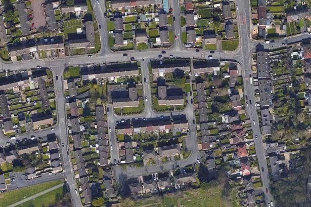 A man in his 20s sustained a slash wound on his arm during a street robbery in Huyton