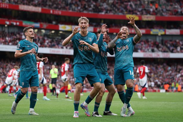LONDON, ENGLAND - MAY 03: Dean Huijsen of AFC Bournemouth celebrates scoring his team's first goal with teammates during the Premier League match between Arsenal FC and AFC Bournemouth at Emirates Stadium on May 03, 2025 in London, England. (Photo by Ryan Pierse/Getty Images)