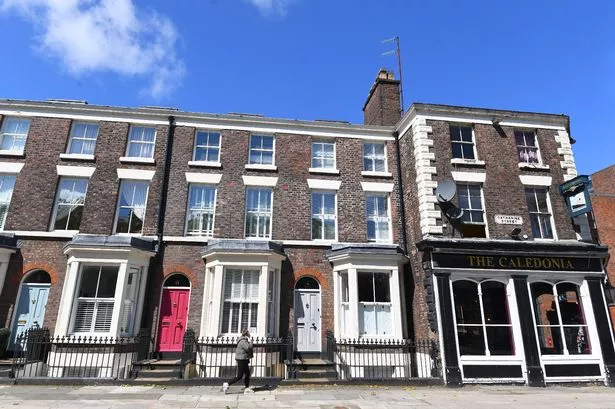 The Caledonia pub(far right)