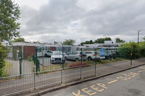 Google Maps street view of the front of Little Sutton Primary School in Sutton Coldfield
