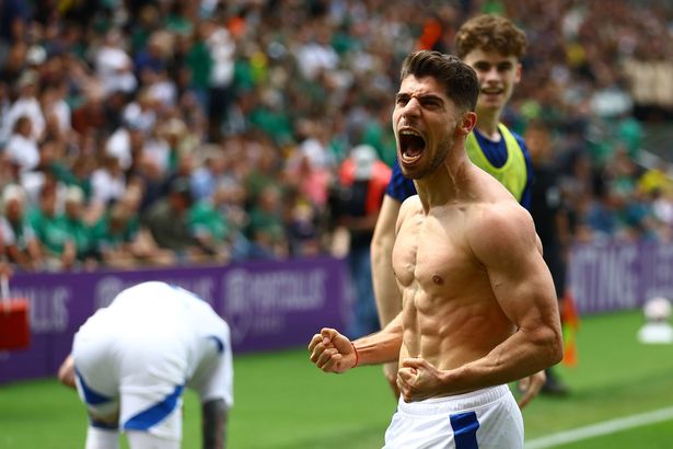 Manor Solomon scored the title-clinching goal for Leeds at Plymouth