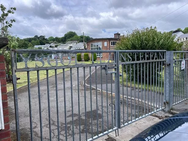 Ysgol Llansteffan in Carmarthenshire