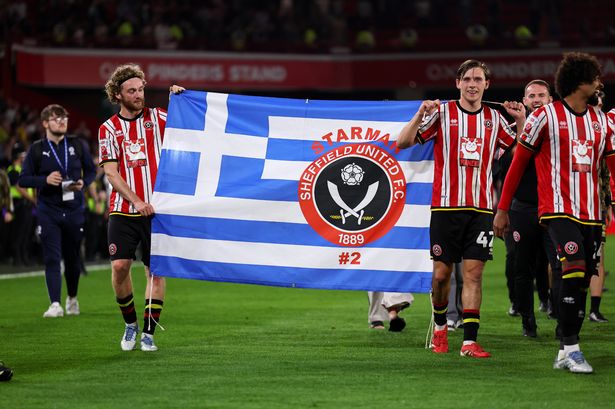 Sheffield United players paid tribute to George Baldock after beating Bristol City
