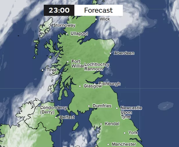 Met Office cloud cover maps show clear skies for many at 11pm on Friday, May 9