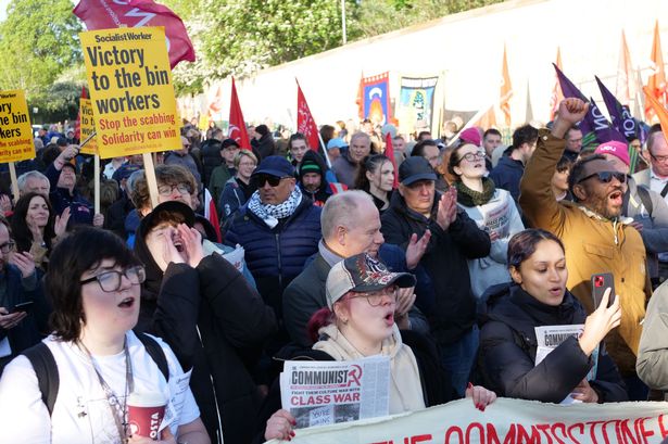 Protestors support bin workers at Lifford Lane depot rally 