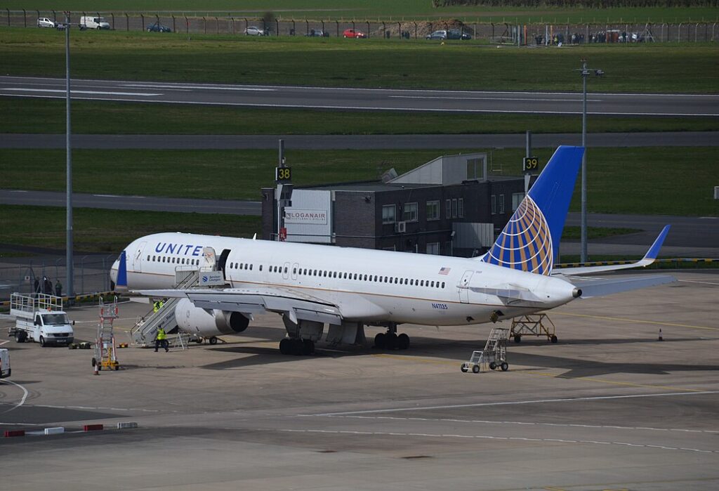 United Airlines Cancels Edinburgh to Newark Flight with 757