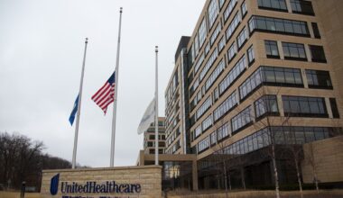 UnitedHealth Group shares plunge on report of DOJ investigation