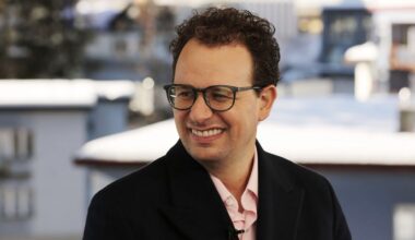 Anthropic closes $2.5 billion credit facility