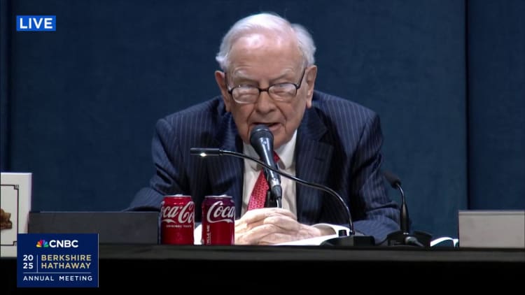 Warren Buffett knocks tariffs and protectionism: 'Trade should not be a weapon'
