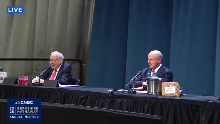 Warren Buffett: I spend 'more time looking at balance sheets' than income statements