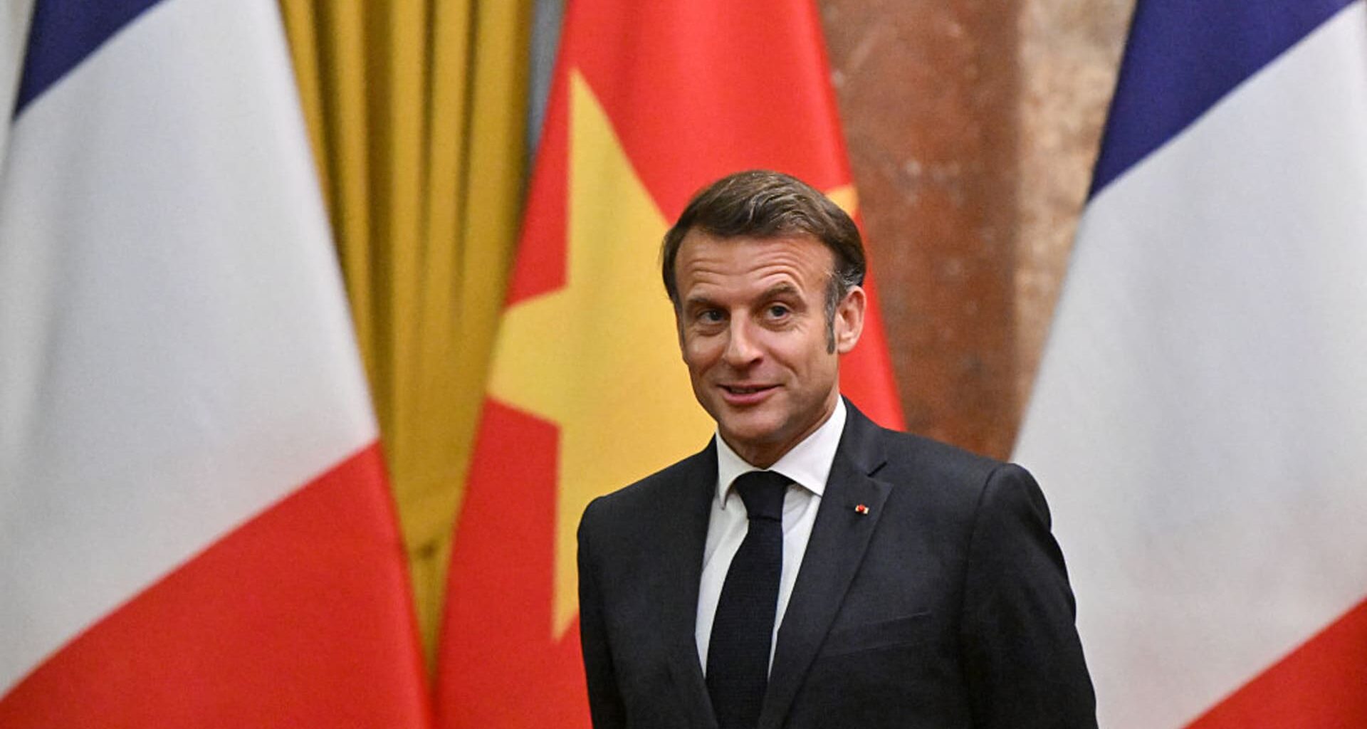 Macron calls on Europe, Asia to prepare for a U.S.-China showdown