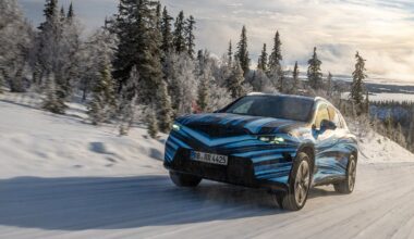 Mercedes moving production of its GLC SUV from Germany to the US
