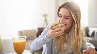 Harvard-trained nutritionist shares a simple trick to cut the glycemic index of carbs by 50 percent