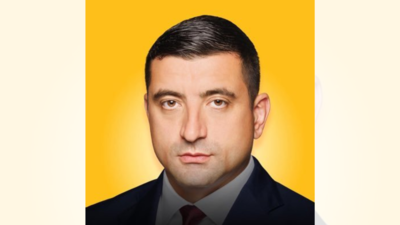 'Want change' in Spain, far right finds support with Romanians far from home