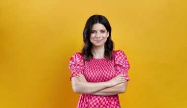 She Quit Corporate Life to Run an 8-Figure Side Hustle