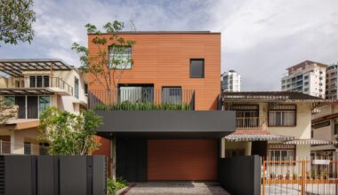 In-Between House / Super Assembly