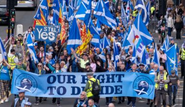 Scottish independence activists march through Glasgow as key figures snub event