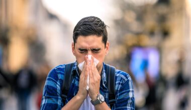 Pharmacist warns hayfever sufferers not to take everyday medication due to dementia risk