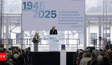 Germans mark liberation of Ravensbrueck Nazi camp