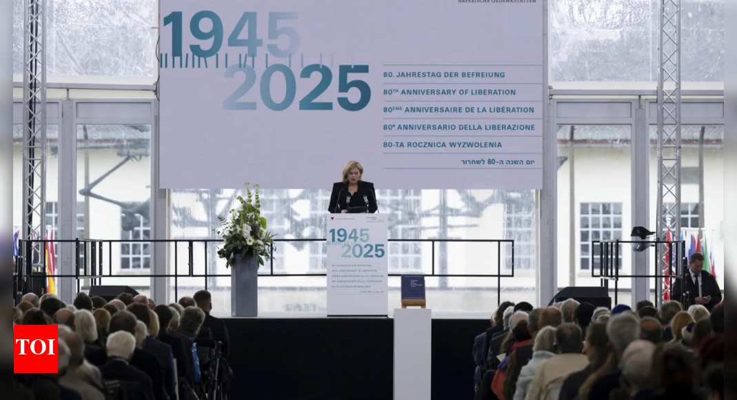 Germans mark liberation of Ravensbrueck Nazi camp