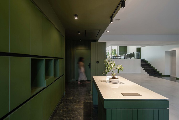 Mian Residential Project / Pi architects - Interior Photography, Kitchen, Glass