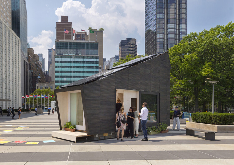 From Prototype to Progress: How Small-Scale Sustainable Housing Models Are Shaping Our Future - Image 2 of 8