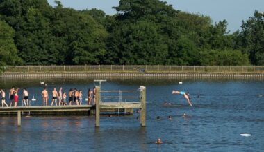 Staff at men-only pond in London told NOT to discuss Supreme Court gender ruling with swimmers