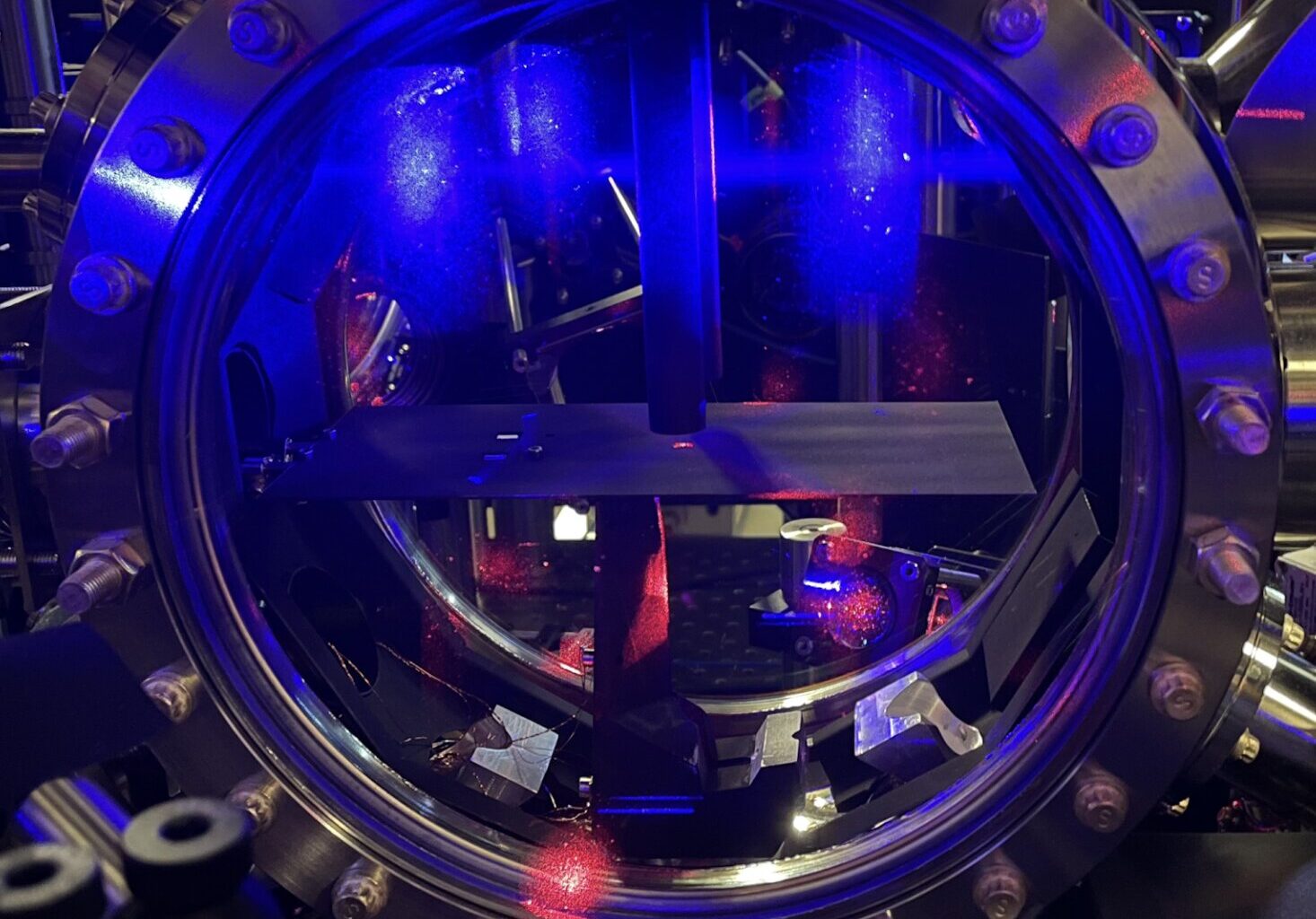 Hours-long continuous lasing achieved using laser-cooled strontium atoms
