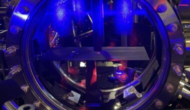 Hours-long continuous lasing achieved using laser-cooled strontium atoms