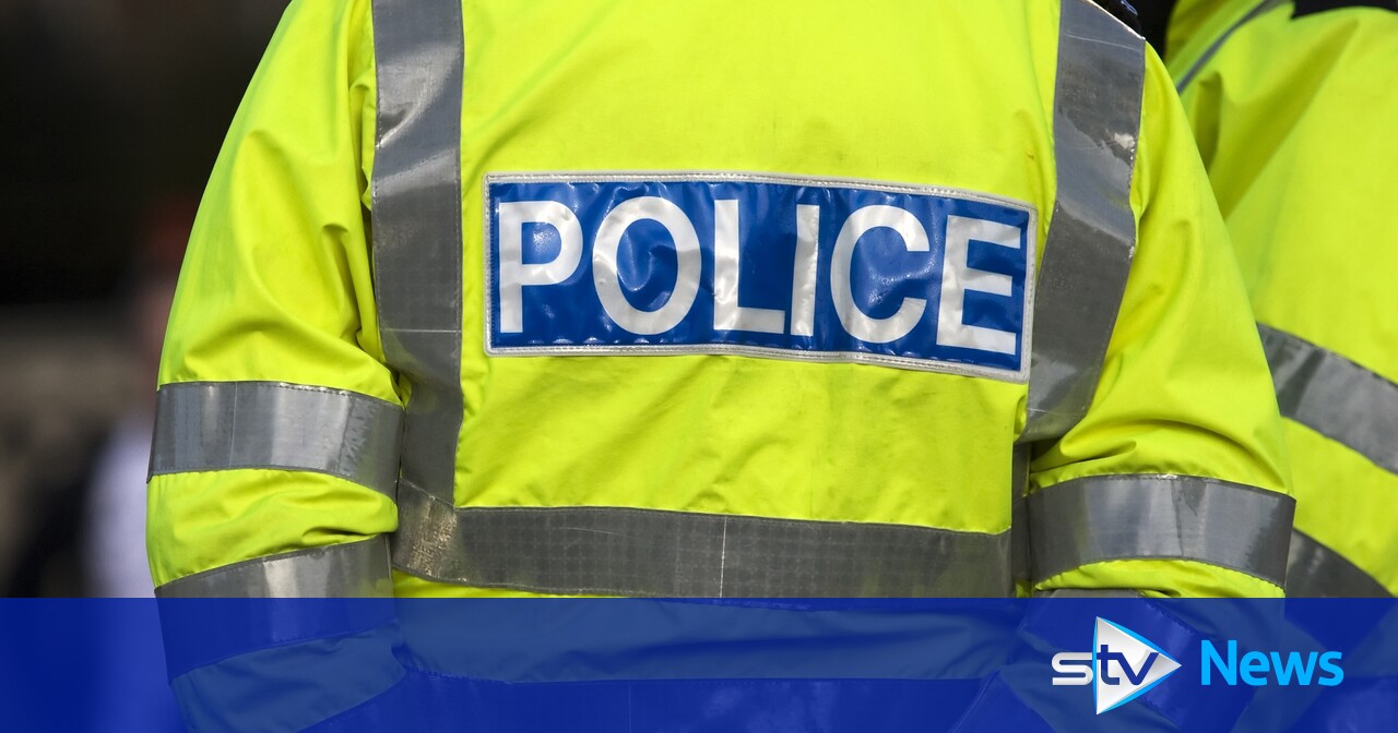 Edinburgh home vandalised and two vehicles set alight amid ongoing gang war