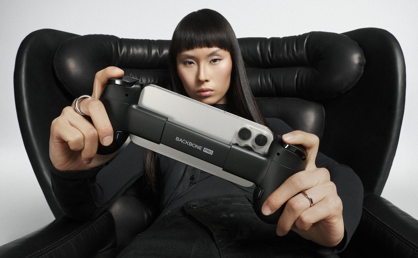 The Backbone Pro Controller Is Built For Playing Games On Any Screen, From Phones To VR Headsets