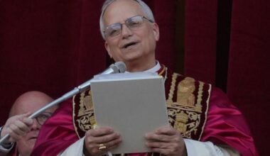 Conclave: US cardinal Prevost named new pope