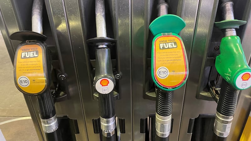 Falling oil prices and tax differences mean NI motorists are paying 24p less for a litre of petrol than in the Republic 