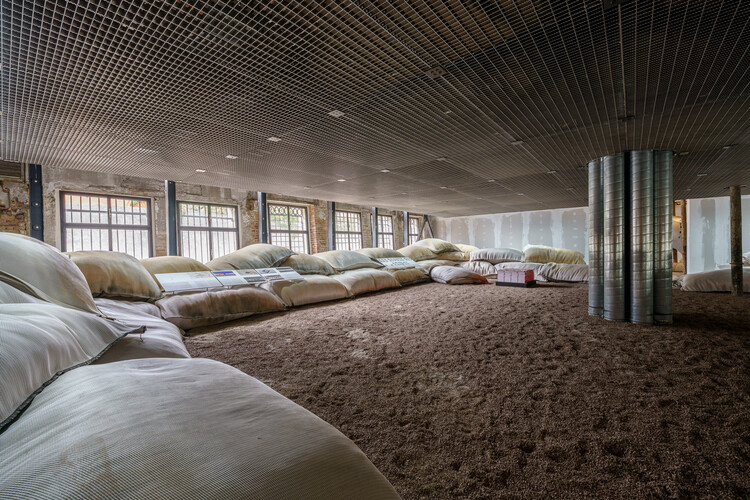 Bahrain Wins the Golden Lion for Best National Participation at the 2025 Venice Architecture Biennale - Image 3 of 12