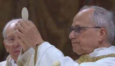 Pope Leo XIV wears Apple Watch in first official mess